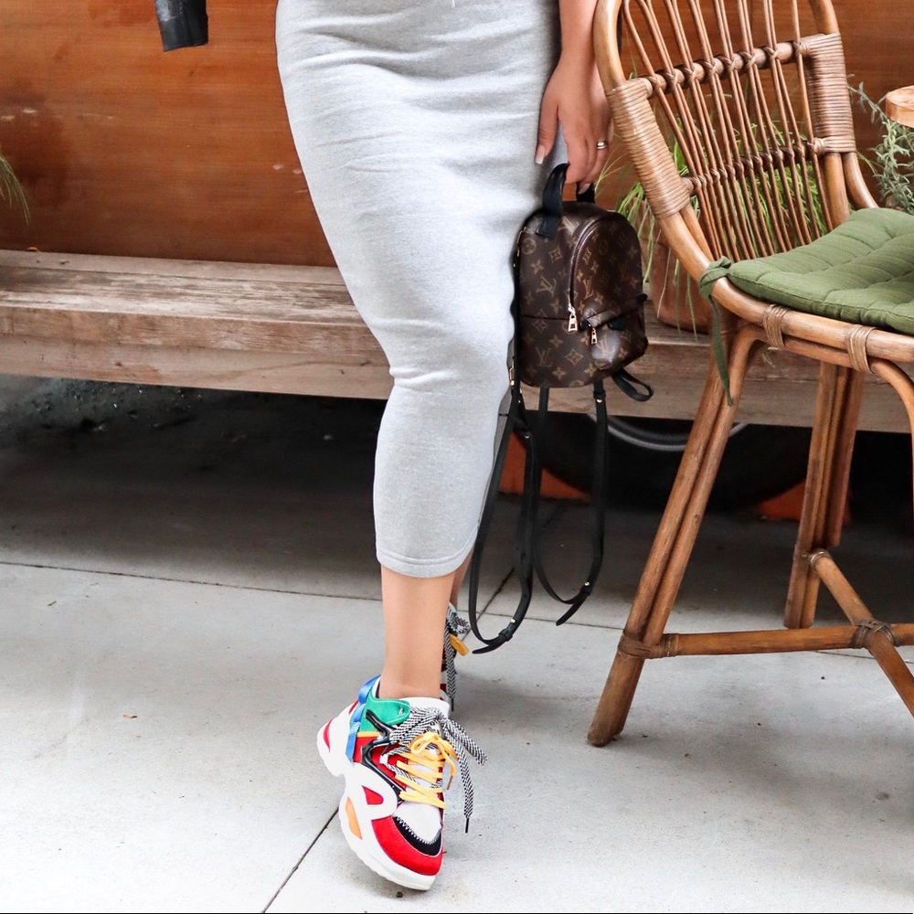 EAF SNEAKERS